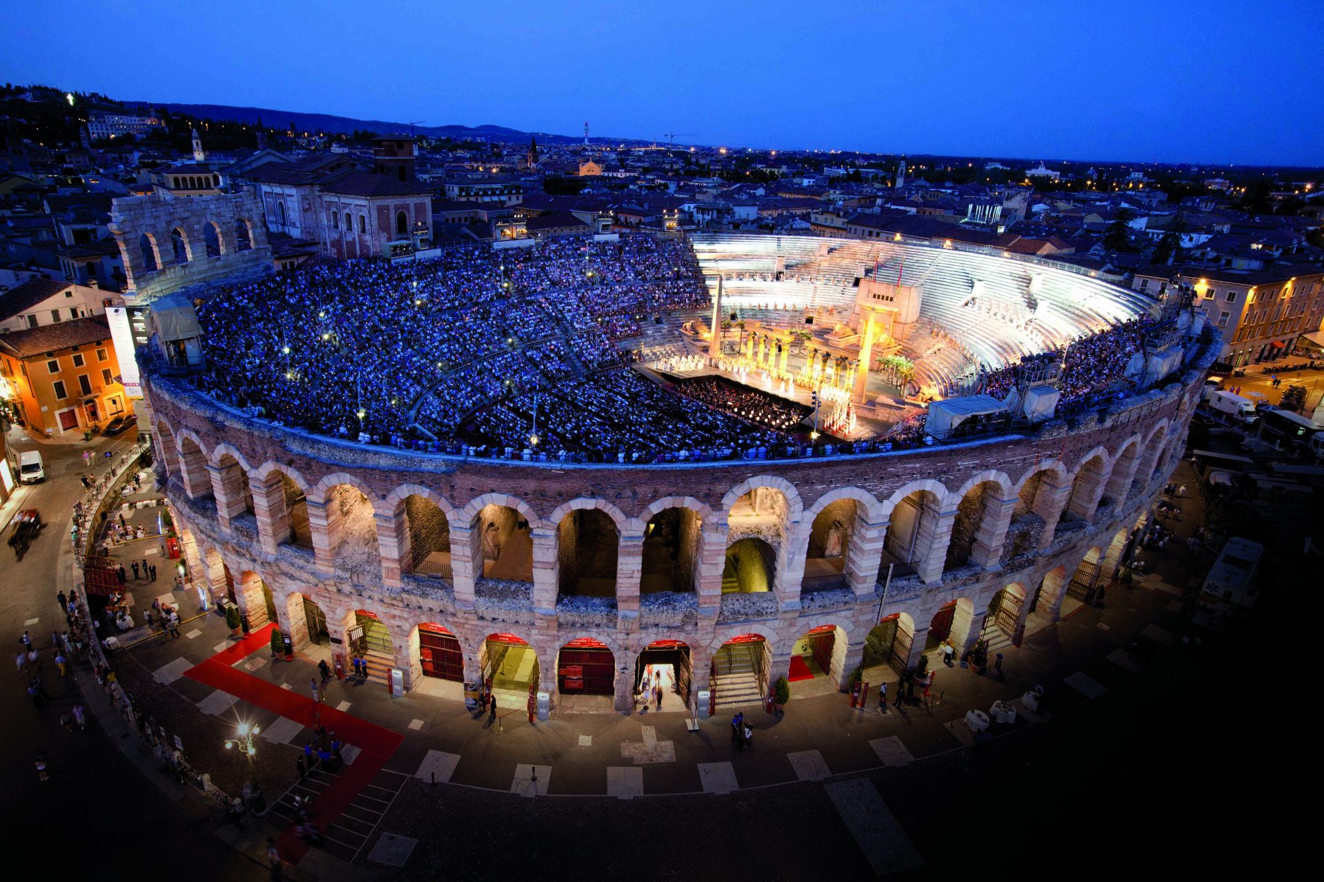 0. 2012 Arena di Verona_Foto Ennevi_2017