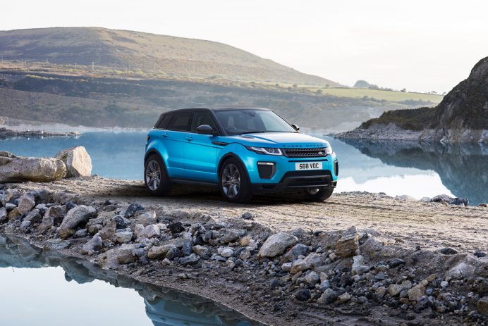 246435-09-Land-Rover-pb-vert-Range-Rover-Evoque-5db0d4-original-1493999449