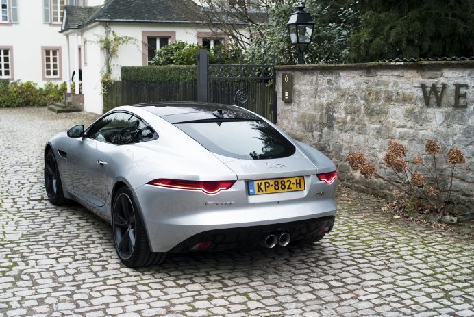 Mister_Cocktail_Jaguar_F-type_1