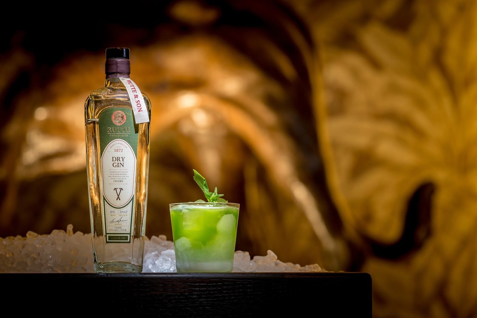Celery-Basil-Smash-Lion