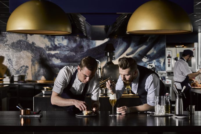 Bluespoon_Team_Sander_Bierenbroodspot & Martin_Eisma_Chef'sTable